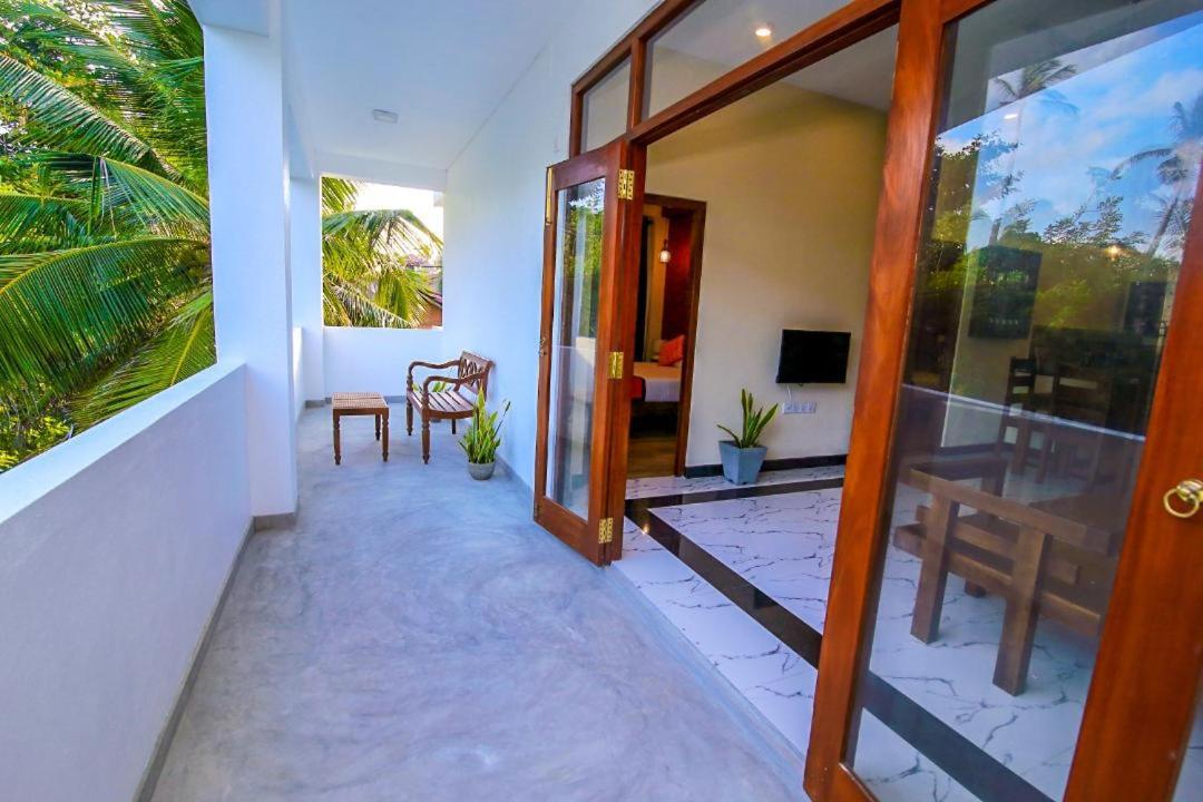 Athithi Villa Хикадува Екстериор снимка